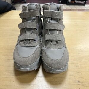 LL Bean Boots Womens 8 Gray Thinsulate Strap Winter Snow Suede Leather Boots